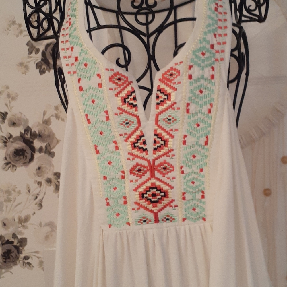 Tunic - Picture 2 of 2